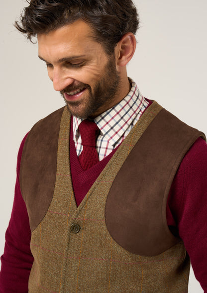 Combrook Men's Tweed Shooting Waistcoat in Hawthorn