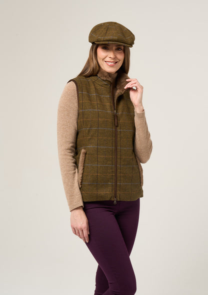 Combrook Ladies Tweed Gilet In Hazel