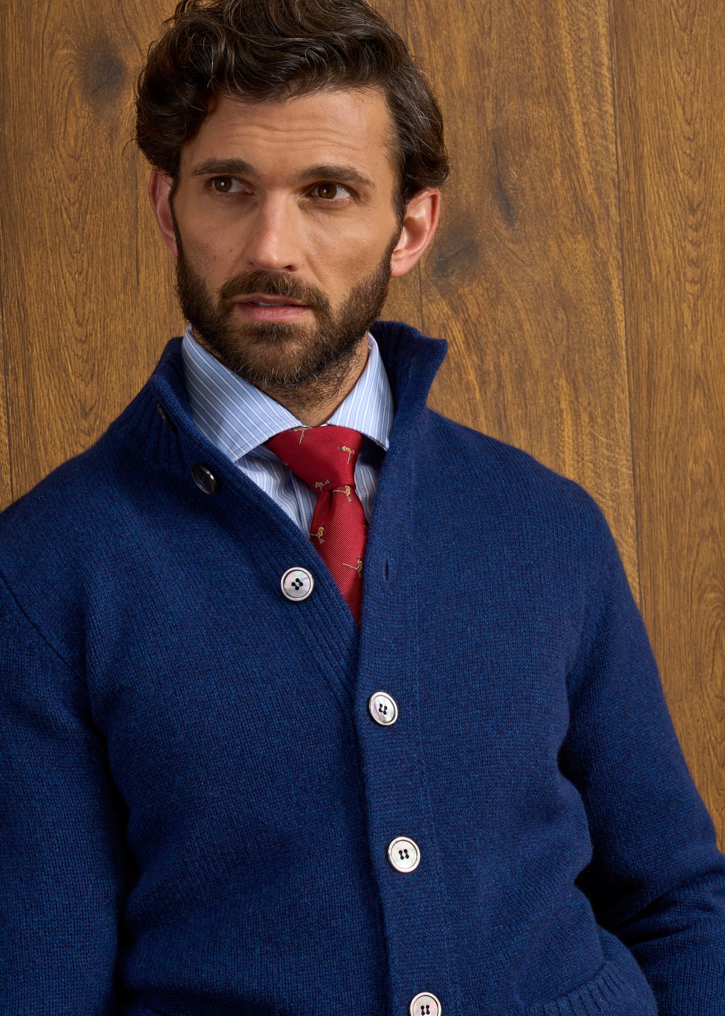 Landford Men's Lambswool Buttoned Jumper In Indigo