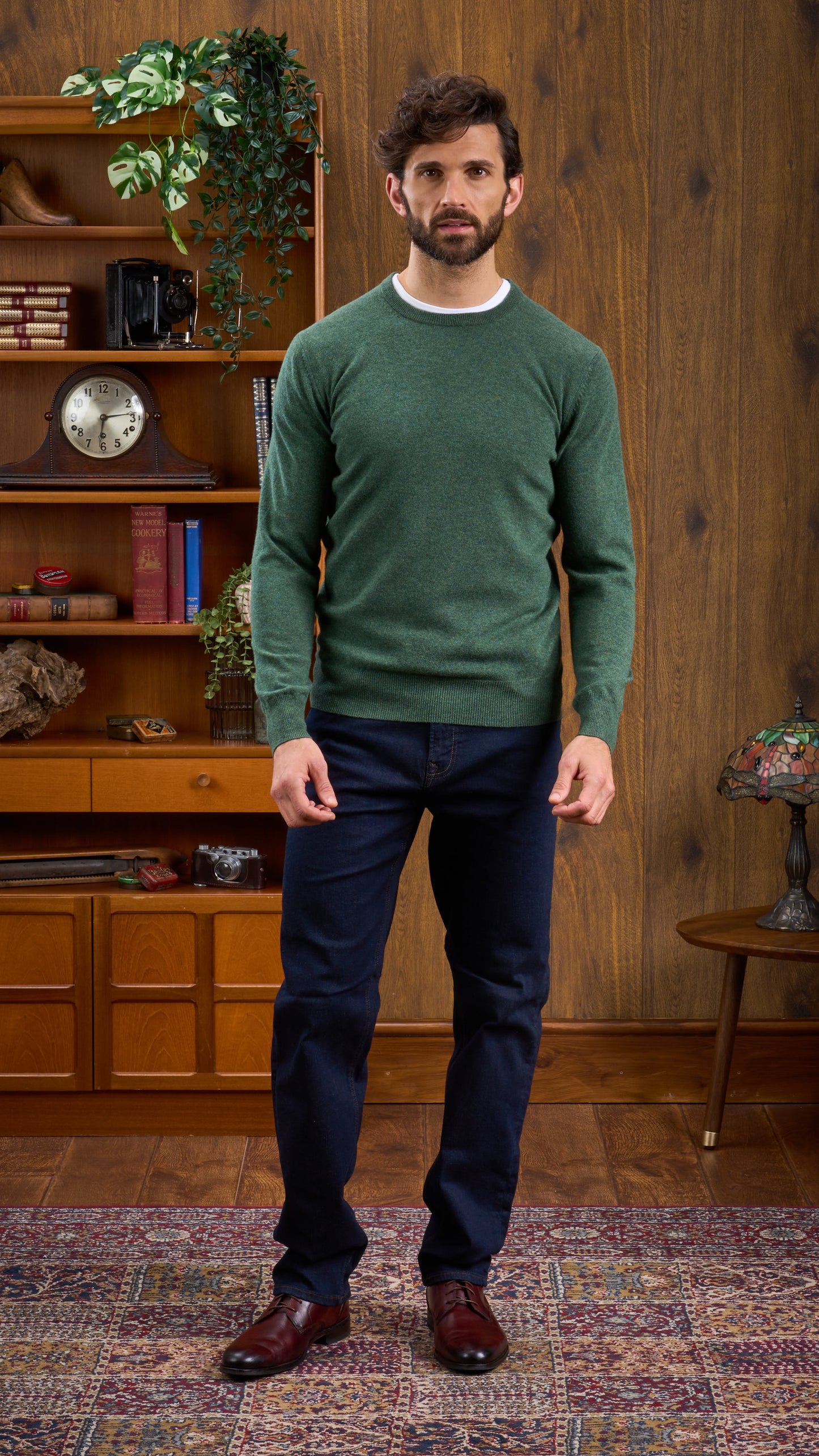 Men's Geelong Lambswool Crew Neck Jumper In Loden - Regular Fit