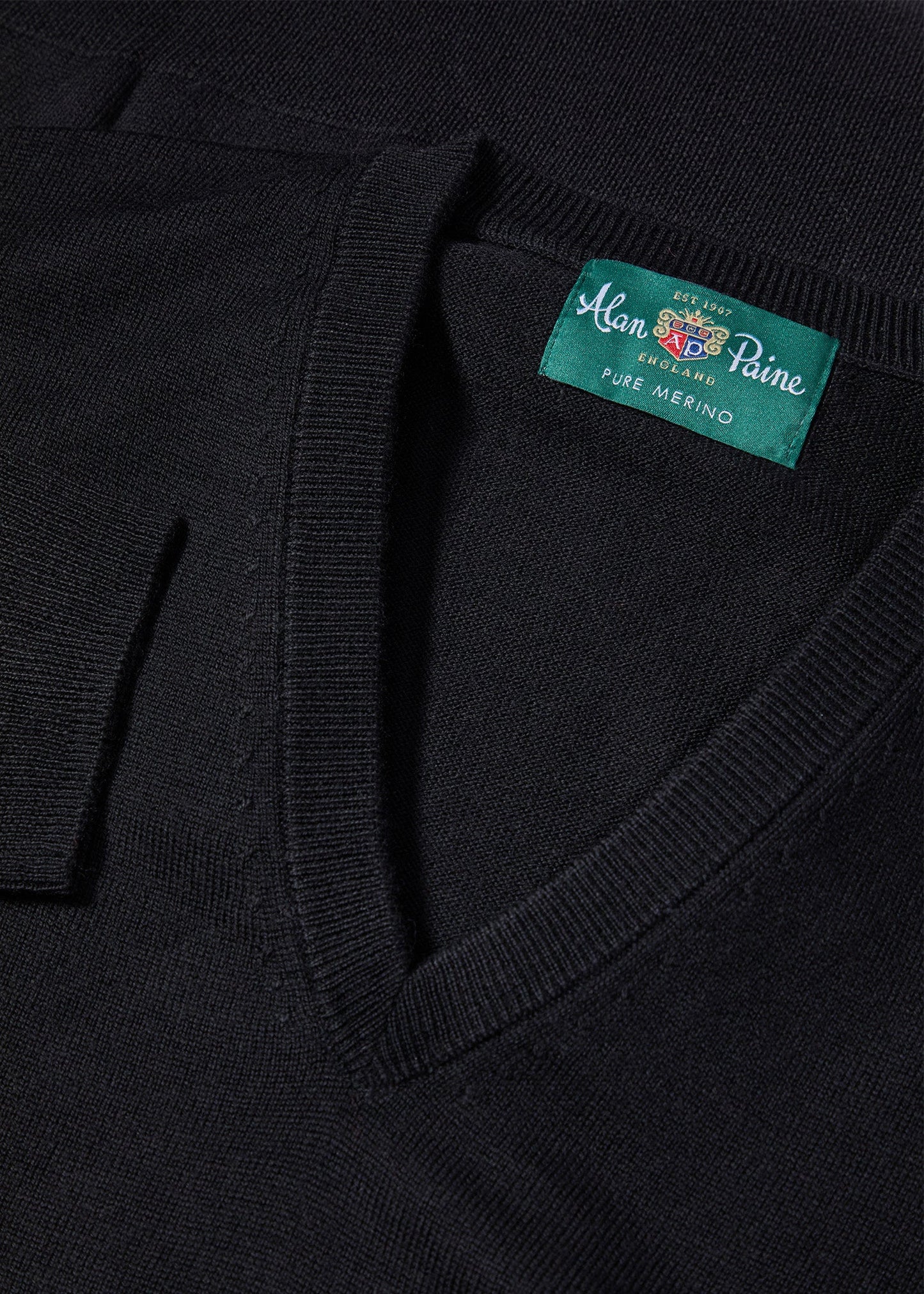 Merino-Wool-Jumper-Black