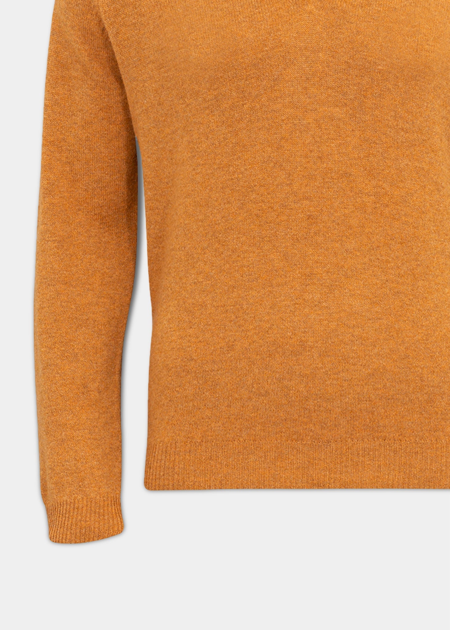 lambswool-vee-neck-jumper-Gazelle