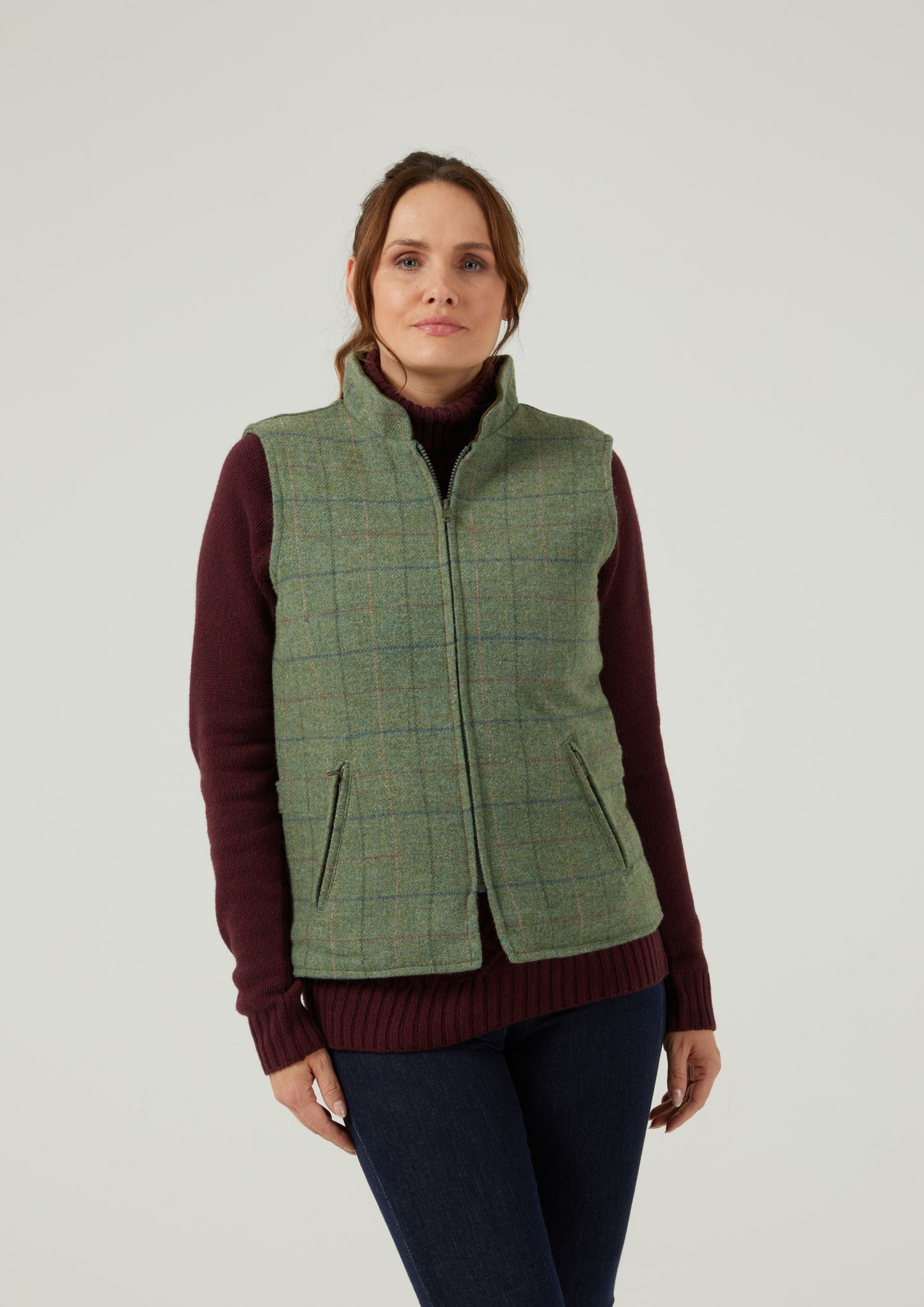 Rutland Ladies Tweed Gilet In Spindle